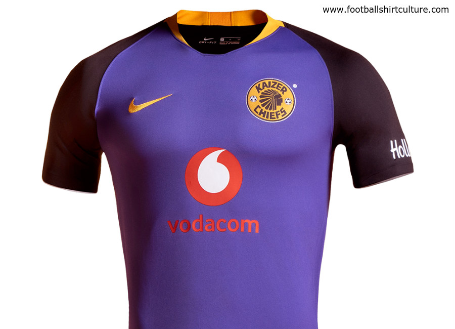 kaizer chiefs jersey number 19