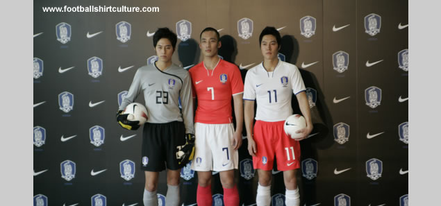 south%20korea%20home%20away%20gk%200809%20nike%20www-footballshirtculture-com%20.jpg