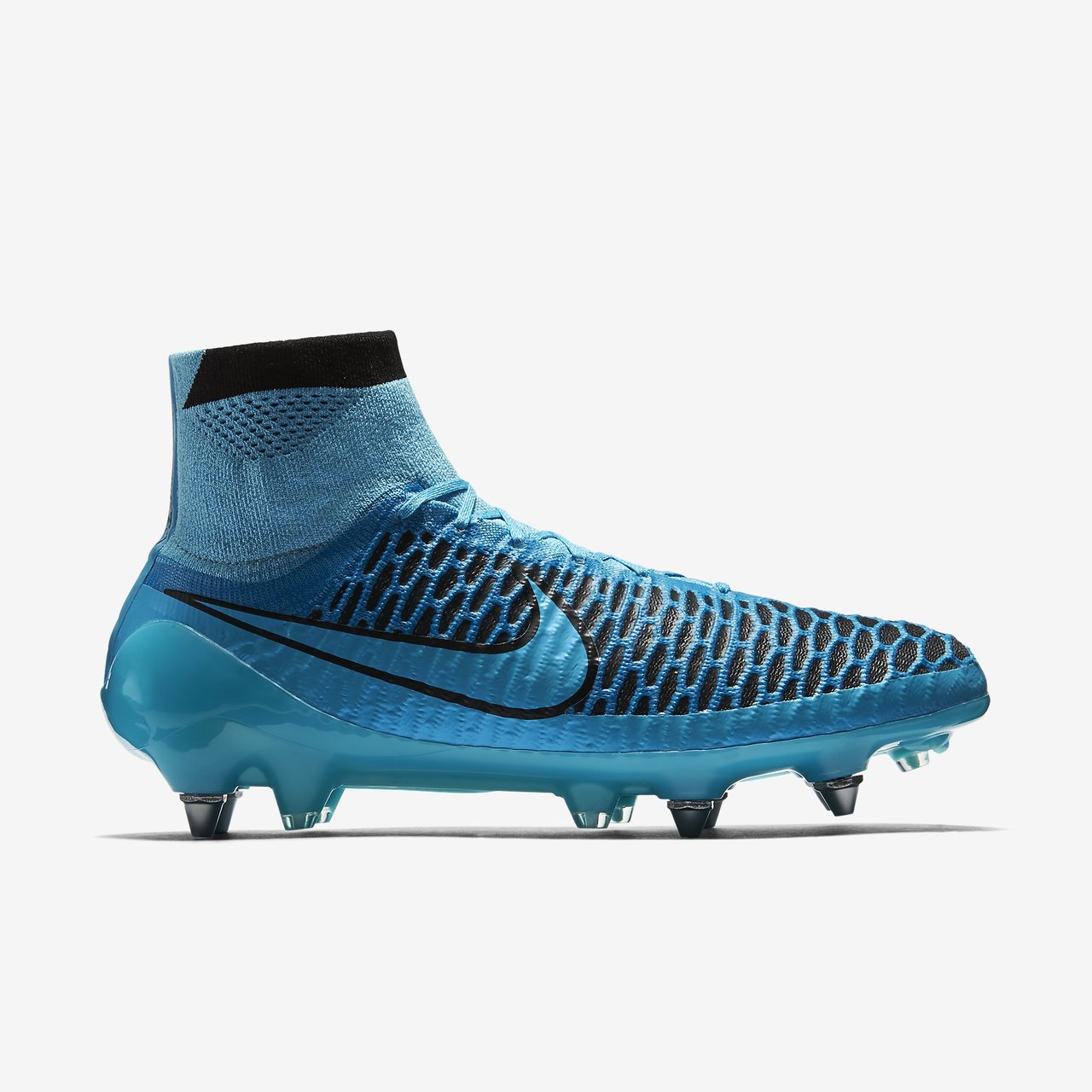 White Nike MagistaX Proximo II 2016 Boots Released Footy