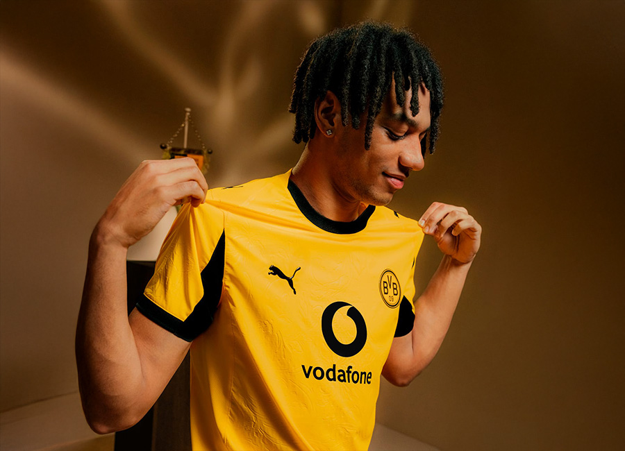 Borussia Dortmund 25/26 Puma Cup Kit