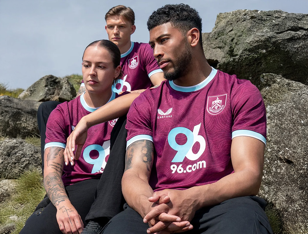 Burnley 25/26 Castore Home Kit