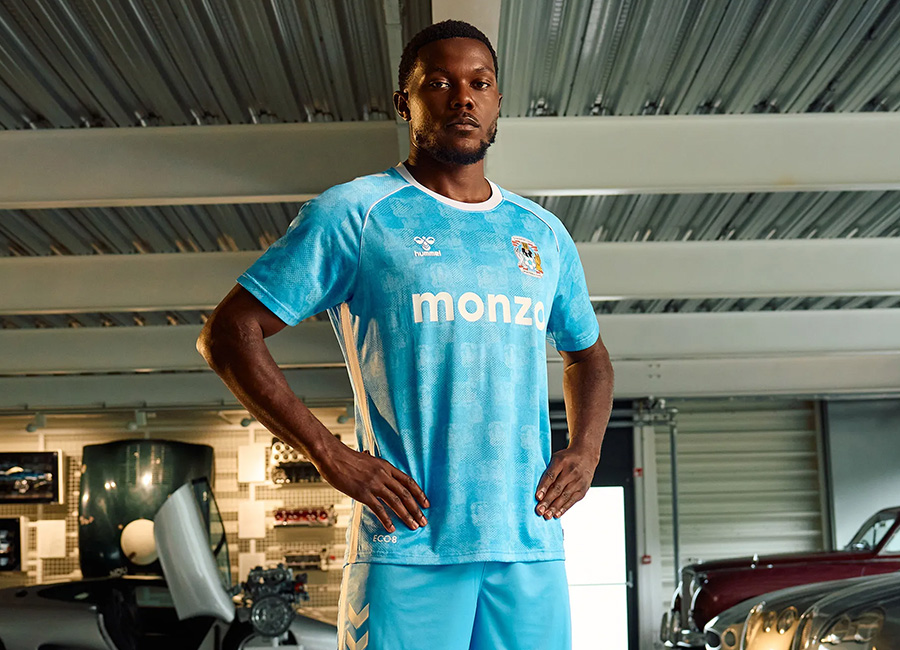 Coventry City 25/26 Hummel Home Kit