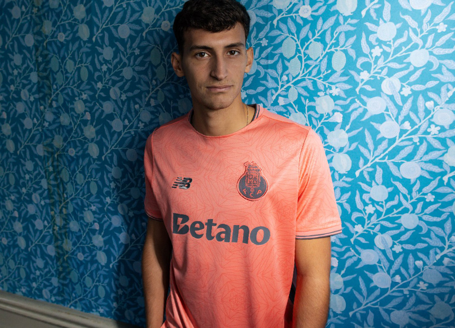 FC Porto 25/26 New Balance Away Kit