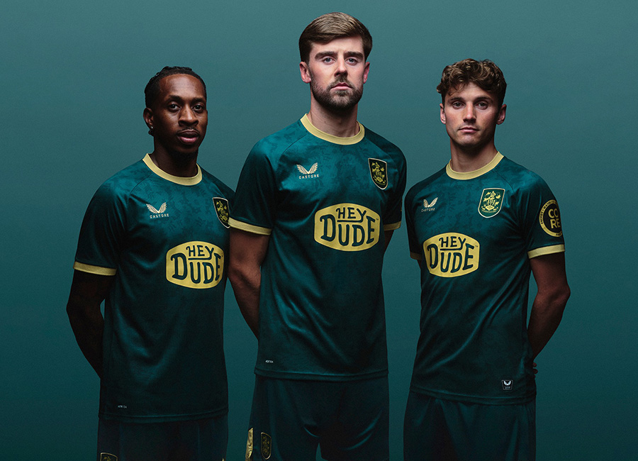 Huddersfield Town 25/26 Castore Third Kit