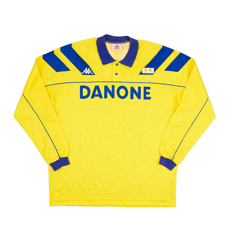 Juventus 1992-94 Away Shirt