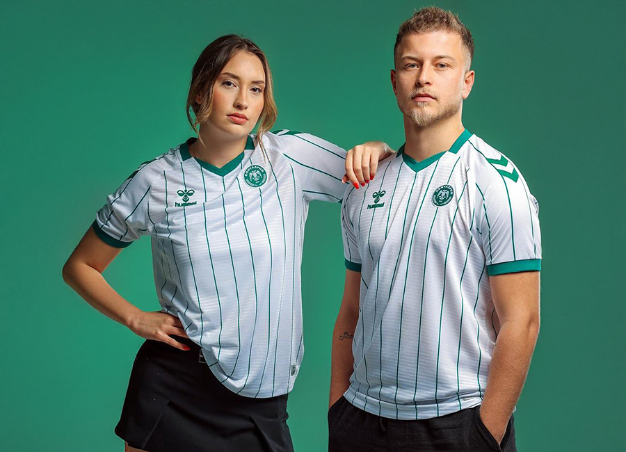 Konyaspor 25/26 Hummel Away Kit