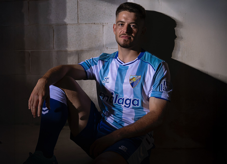 Málaga 25/26 Hummel Home Kit