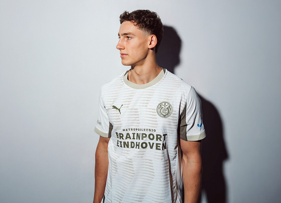 PSV 25/25 Puma Third Kit