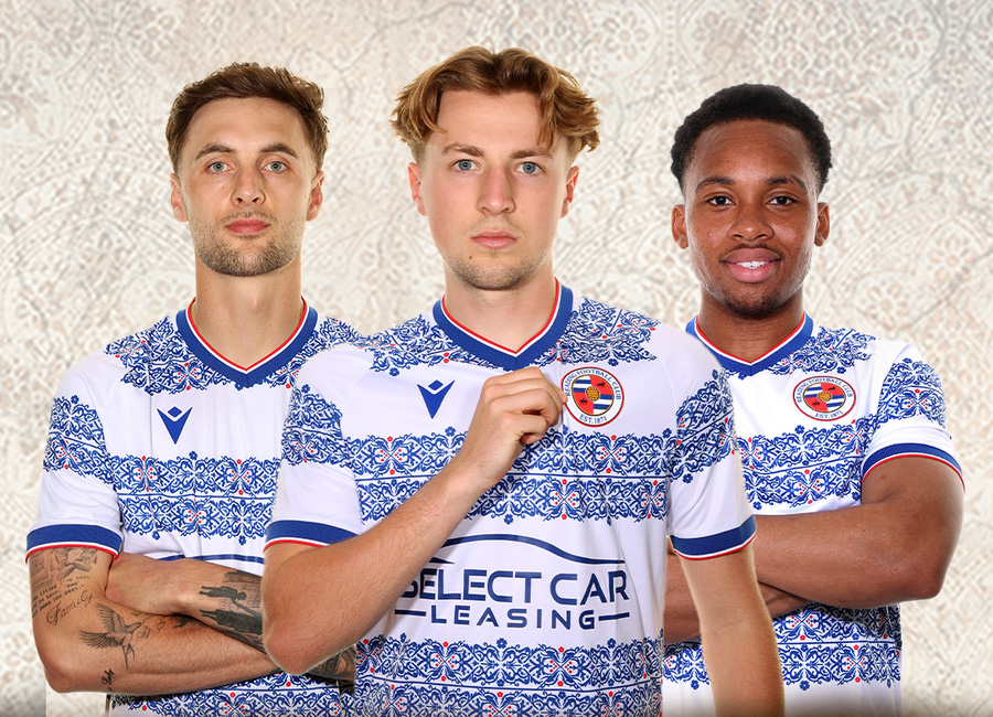 Reading 25/26 Macron Home Kit