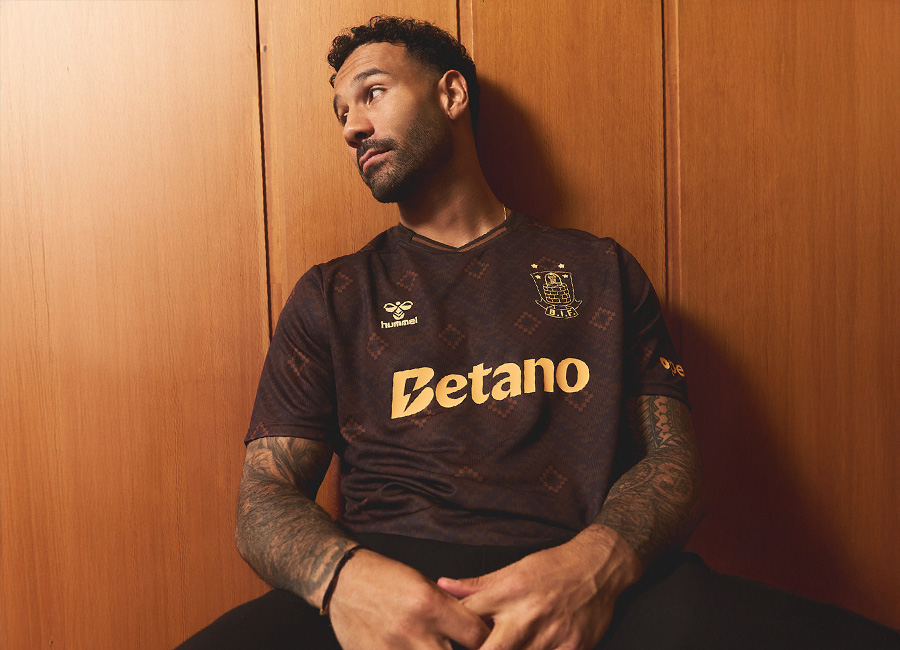 Brøndby IF 25 26 Hummel Third Kit