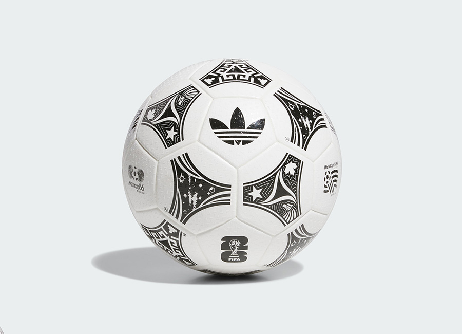 Adidas FIFA World Cup 26 Trionda Mash Up Pro Ball