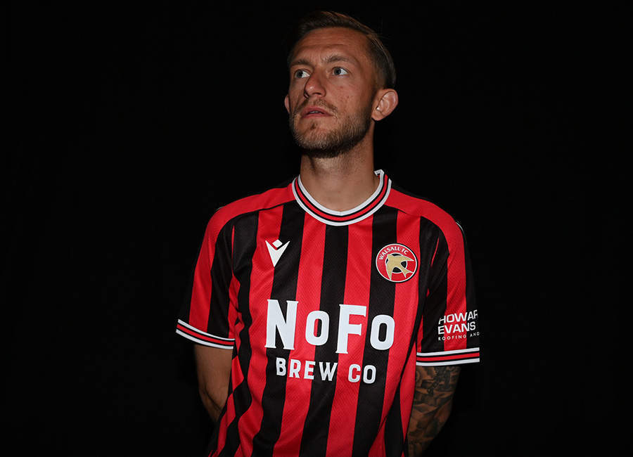 Walsall 25/26 Macron Home Kit