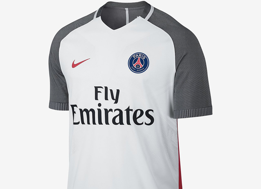 Nike Paris Saint-Germain Strike Football Top - White / White ...