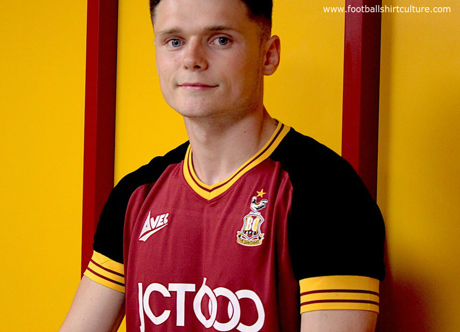 Bradford City 2018-19 Avec Sport Home Kit