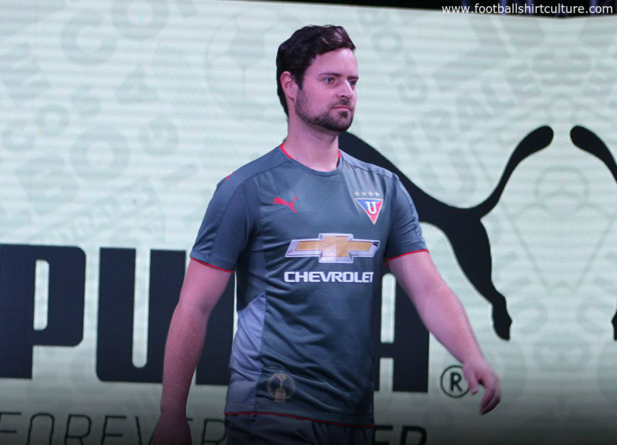 Liga de Quito 2018 Puma Away Kit
