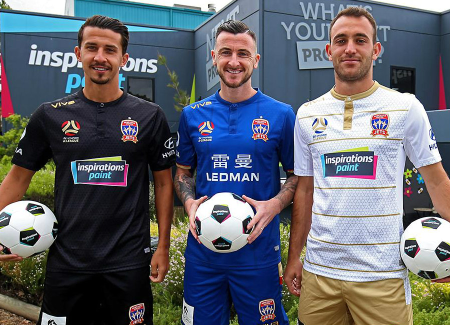 Newcastle Jets 2018-19 Viva Global Football Kits
