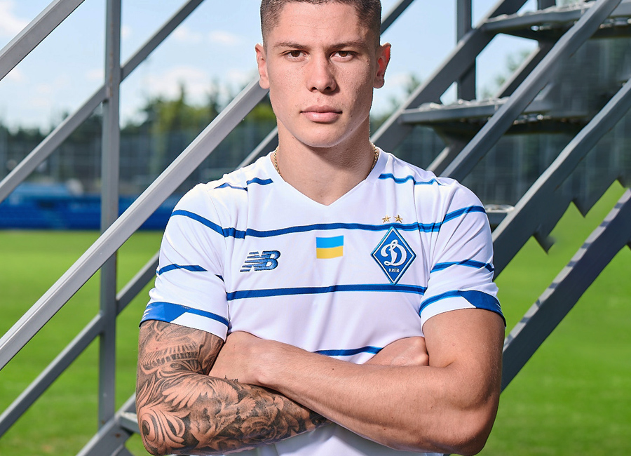 Dynamo Kiev 2020-21 New Balance Home Kit #DynamoKiev #nbfootball #Dynamo #Kyiv