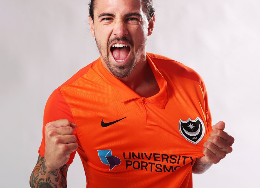 Portsmouth 2020-21 Nike Third Kit #Portsmouthfc #nikefootball #FabricOfPortsmouth #Pompey