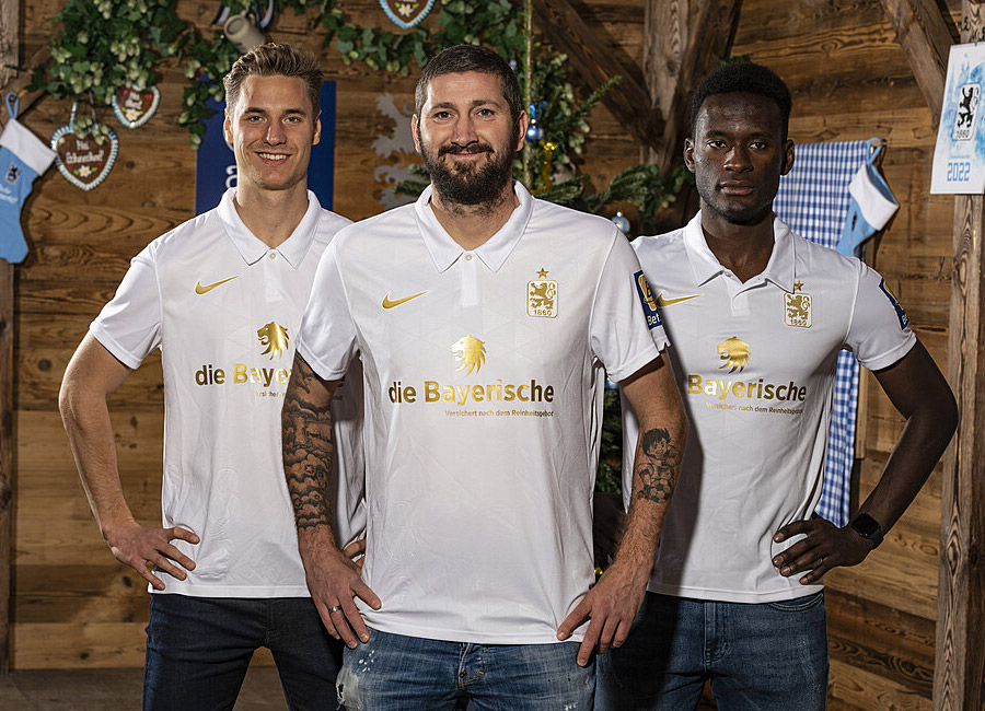 1860 München 2021 Nike Christmas Shirt #tsv1860 1860München #tsv1860 #nikefootball