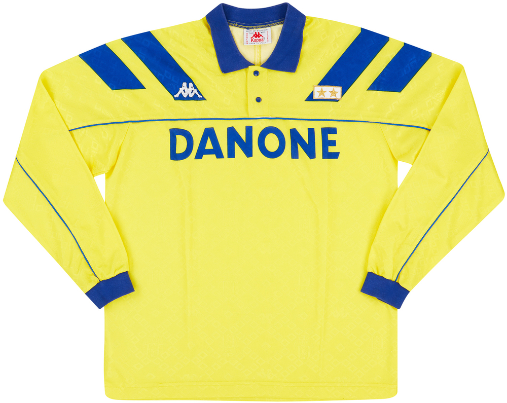Juventus 1992-94 Away Shirt
