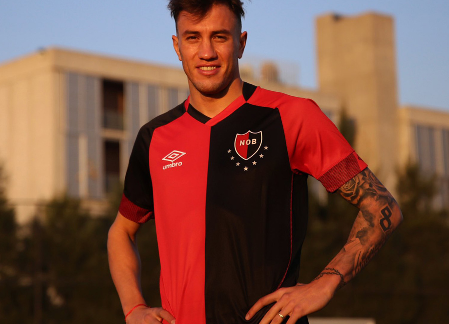 leerling Mantel Catastrofaal Newell's Old Boys 2021-22 Umbro Home Shirt - Football Shirt Culture -  Latest Football Kit News and More