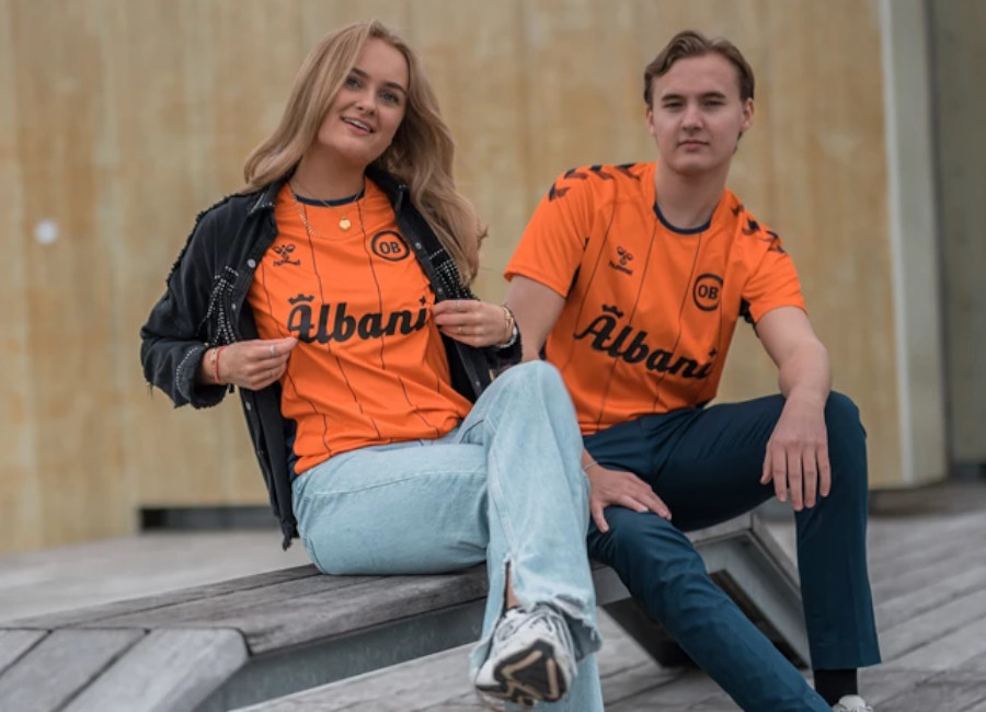 Odense BK Boldklub 2021-22 Hummel Third Shirt Kit #Hummel #DeStribede