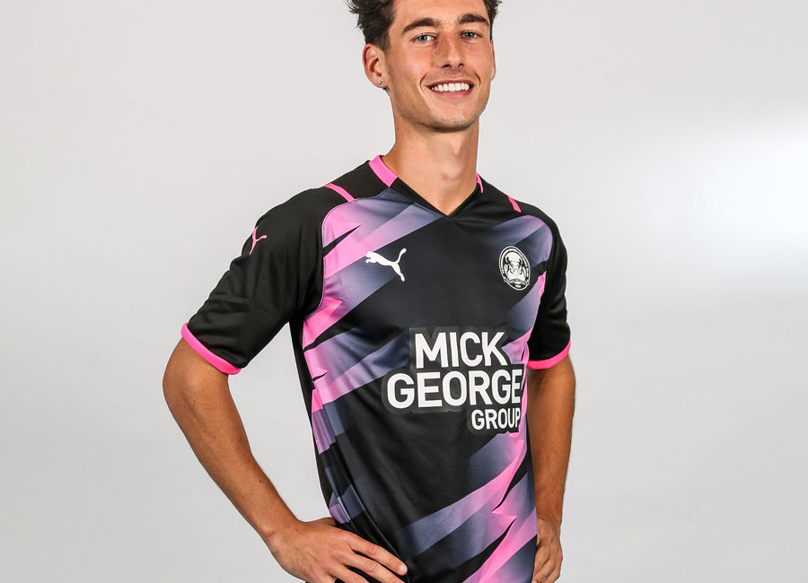 Peterborough United 2021-22 Puma Away Kit #pufc #PeterboroughUnited #Peterborough #pumafootball
