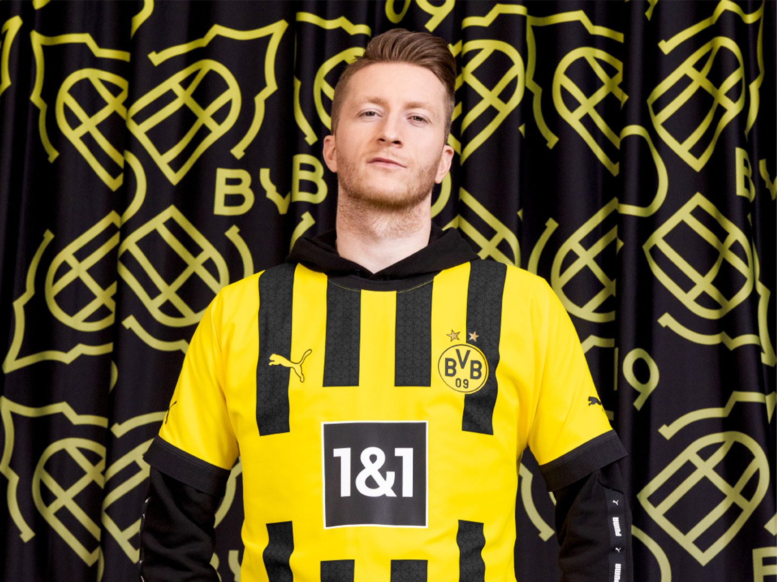 Borussia Dortmund 2022-23 Puma Home Kit