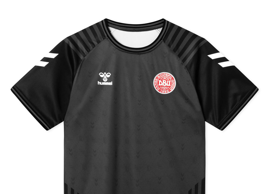 Denmark x BLS Hafnia 2022 Hummel Goalkeeper Shirt