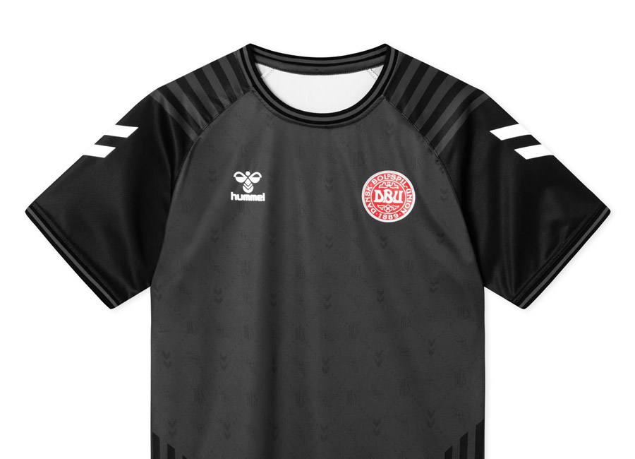 Denmark x BLS Hafnia 2022 Hummel Goalkeeper Shirt #goalkeeper #denmark #sharthegame #ForDanmark