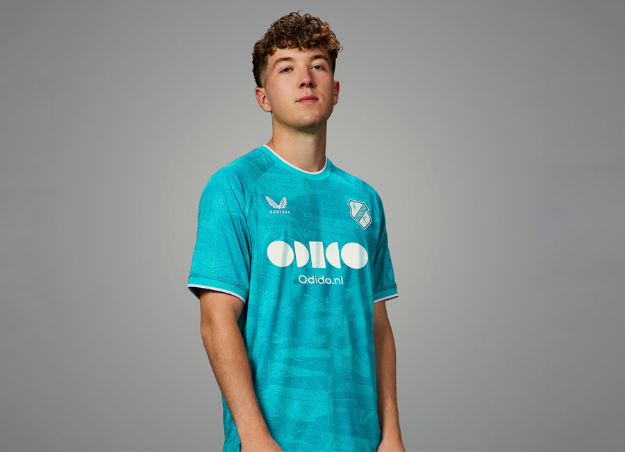 FC Utrecht 2023-24 Castore Third Kit