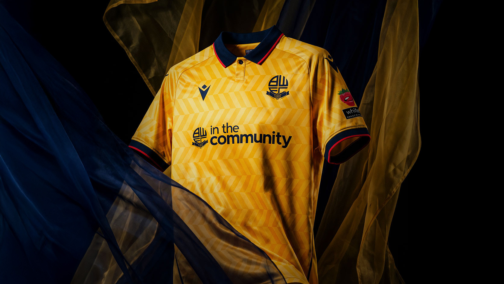 Bolton Wanderers 26/27 Macron Away Kit