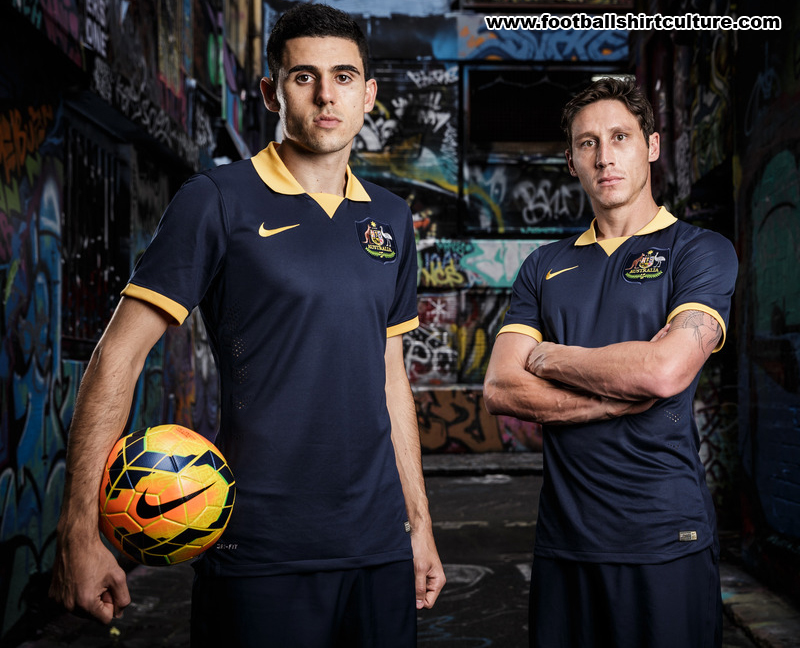 Australia-2014-Away-Shirt-4