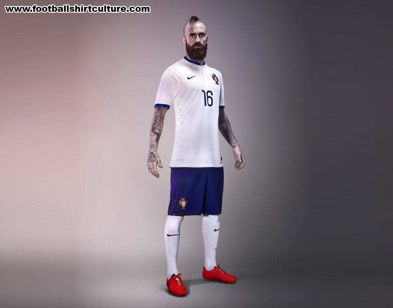 Portugal-2014-Away-5