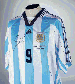 A BLUE AND WHITE ARGENTINA INTERNATIONAL SHORT-SLEEVED SHIRT 