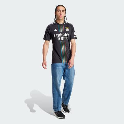 benfica_2023-24_adidas_away_kit_c1.jpg