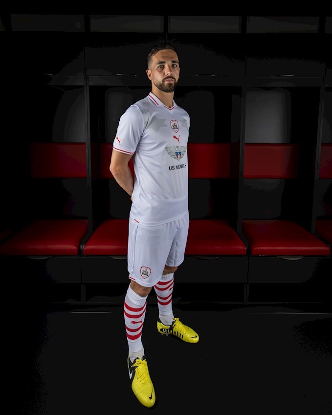 REDS LAUNCH 22/23 AWAY KIT - News - Barnsley Football Club