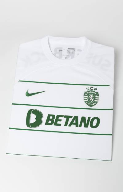 sporting_lisbon_2023_24_nike_away_kit_7.jpeg