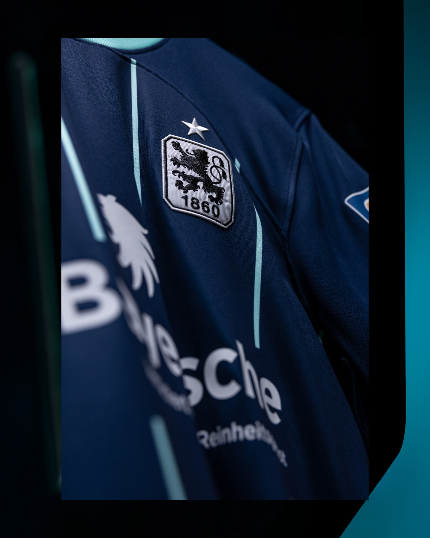 TSV 1860 München 2022-23 Away Kit