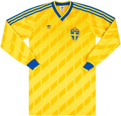1988_89_sweden_match_worn_home_shirt_1.jpg