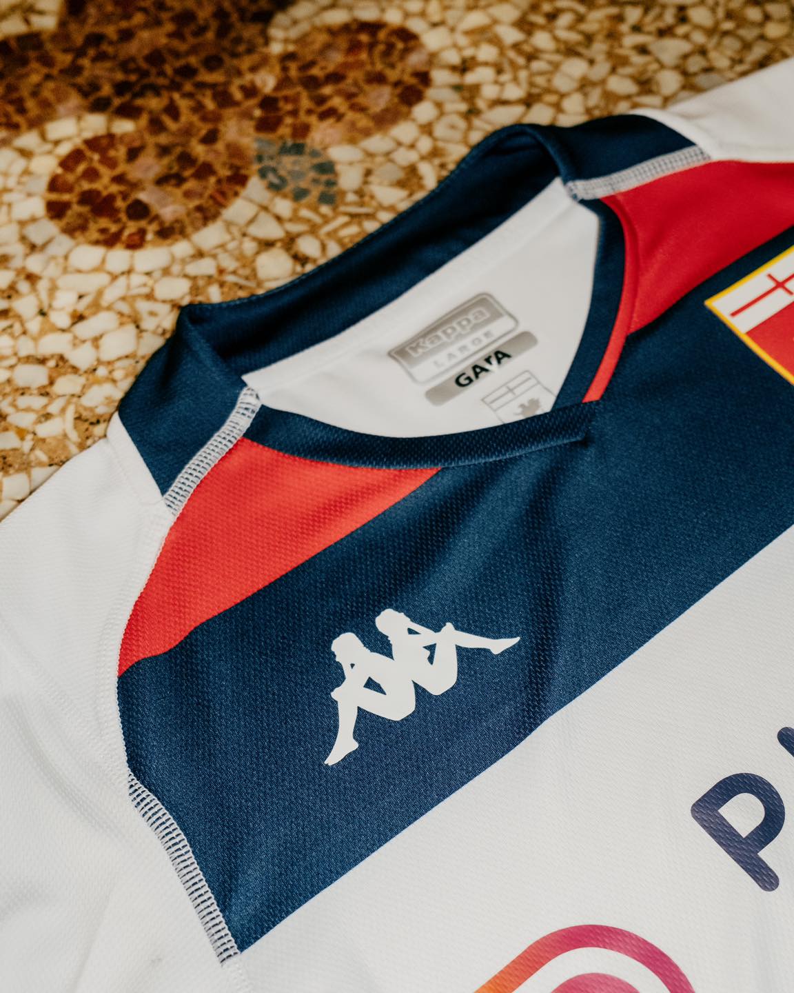 Genoa 2006-07 Away Kit