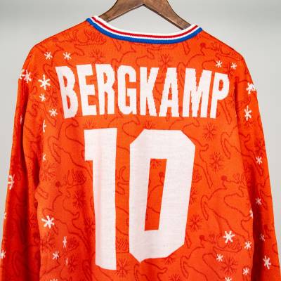 cfs_netherlands_christmas_jumper_b.jpeg