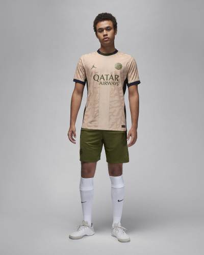paris_saint_germain_2023_24_nike_fourth_kit_8.jpeg