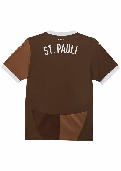 st_pauli_24_25_puma_home_kit_f.jpeg