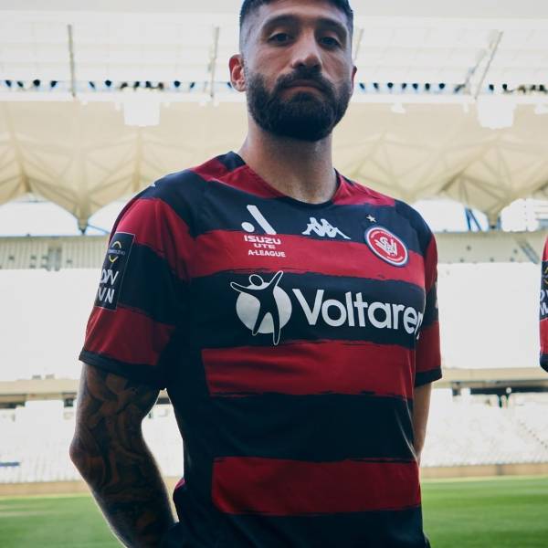 Western Sydney Wanderers 202223 Kappa Home Kit Football Shirt