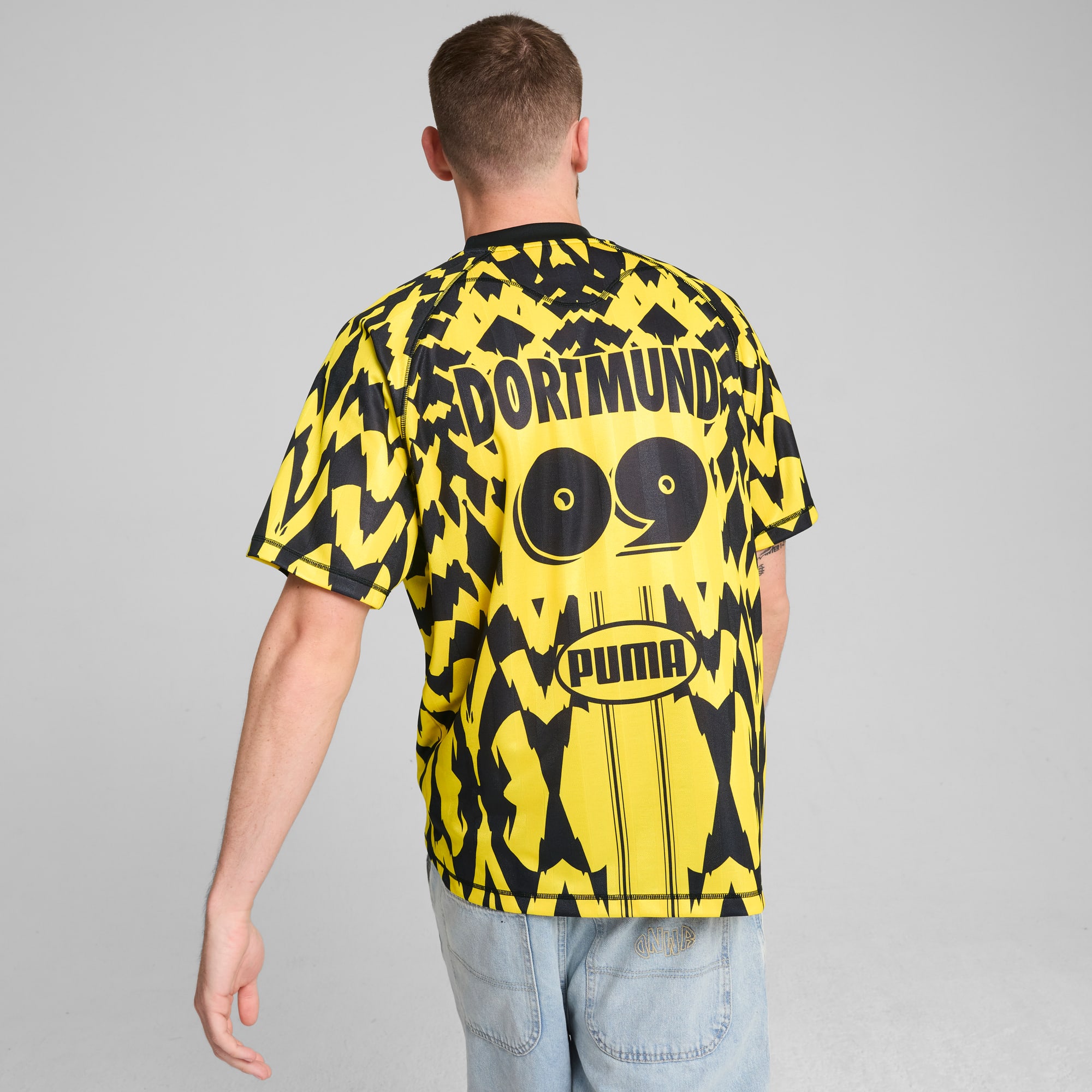 Borussia Dortmund 2024 Puma ftblSTATEMENT Retro Jersey - Football