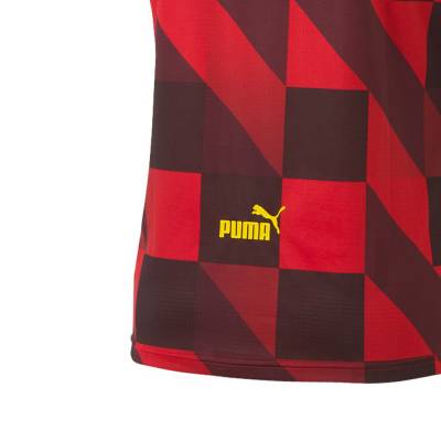 manchester_city_2023_pre_match_jersey_tango_red_puma_black_d.jpg
