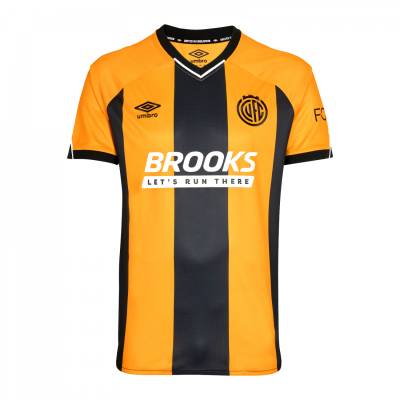 cambridge_united_25_26_umbro_home_kit_4.jpg