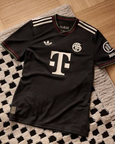 bayern_munich_25_26_adidas_third_kit_d.jpg