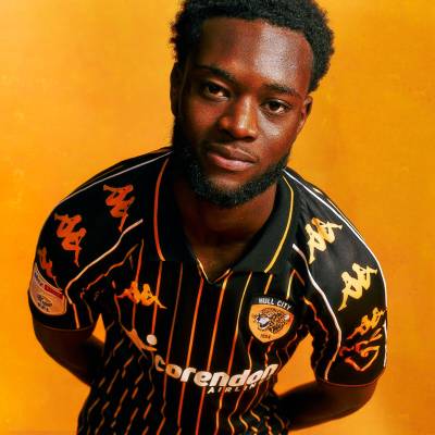 hull_city_25_26_kappa_away_kit_c1.jpg